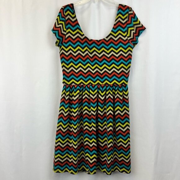 As U Wish Womens A Line Dress Blue Yellow Chevron Print Stretch Short Sleeve M - Picture 6 of 10